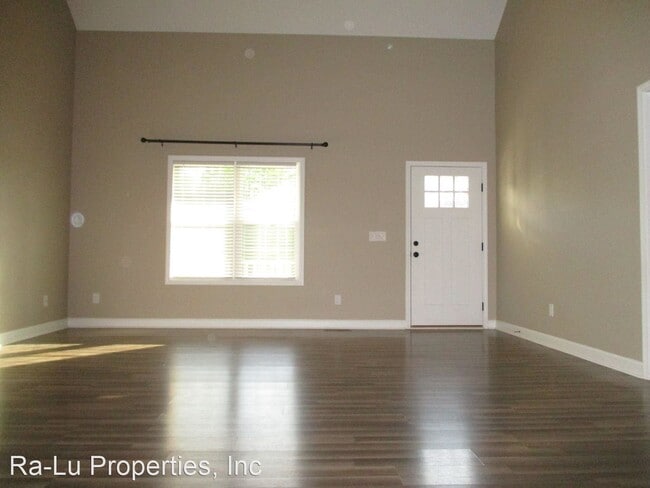 Building Photo - 3 br, 2 bath House - 2414 Heritage View Ln