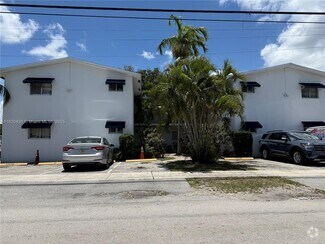 Building Photo - 1801 SW 11th Ct