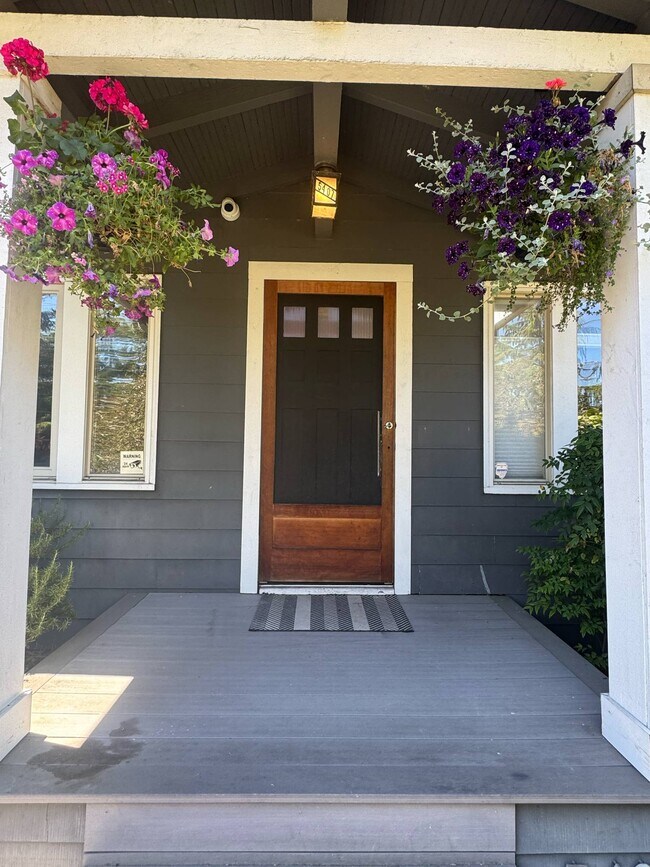 Foto del edificio - 5407 5th Ave NE