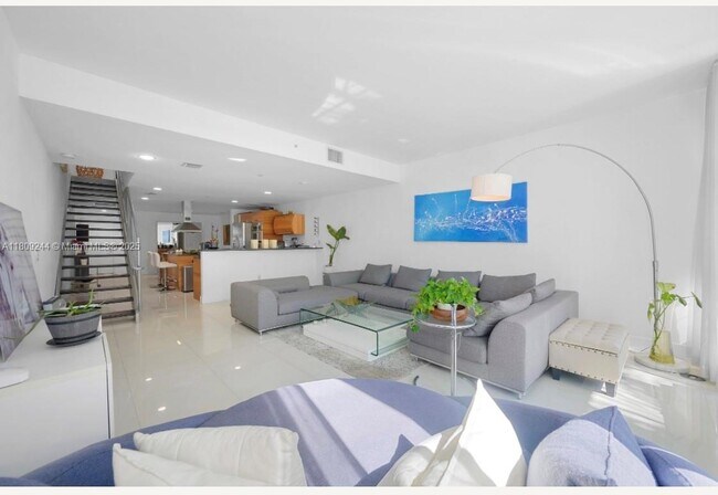 Foto del edificio - 2950 NE 188th St