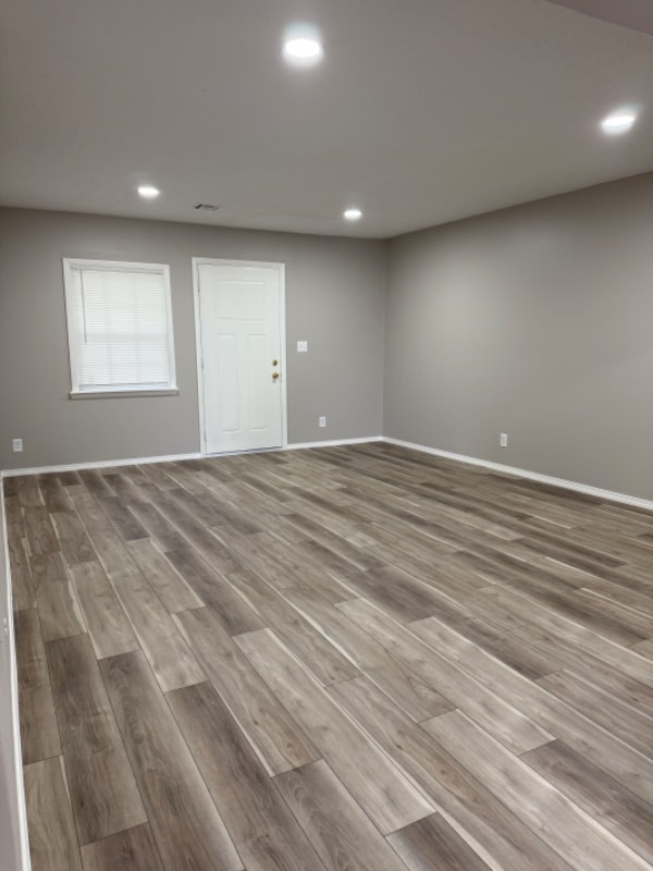 Foto del edificio - 2316 S 84th E Ave