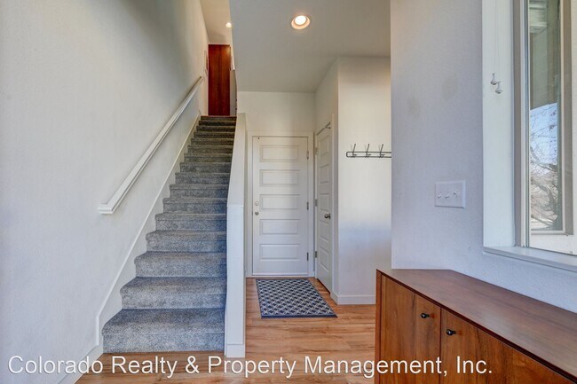 Foto del edificio - 2 br, 2.5 bath House - 8224 E 24th Dr