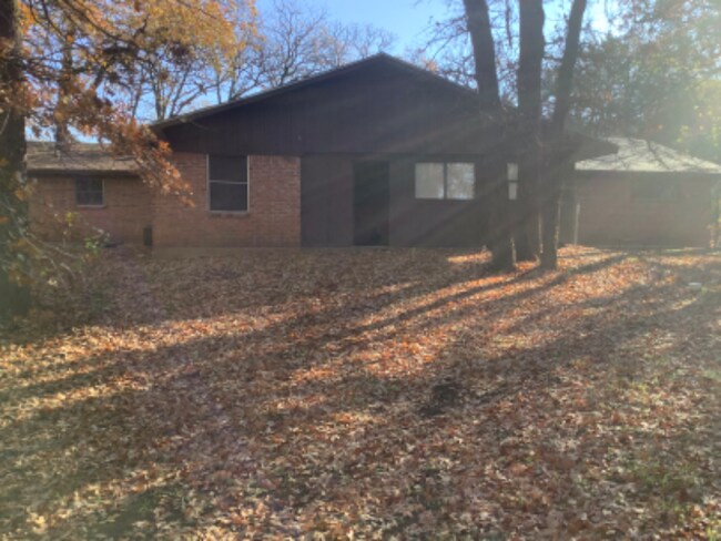 Building Photo - 7849 Windy Hill Ln