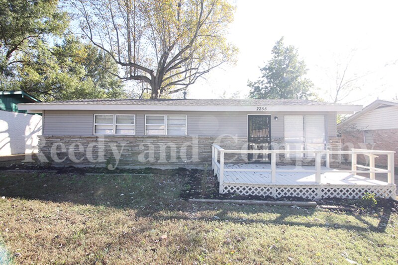 Primary Photo - 2255 Pueblo Ave