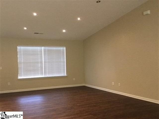 Foto del edificio - 135 Crescent Creek Ct
