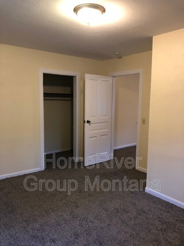 Foto del edificio - 1300 Byron St