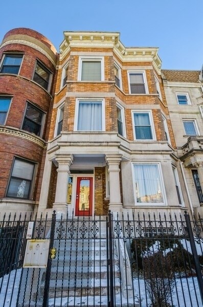 Building Photo - 4941 S Vincennes Ave