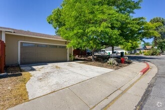 Building Photo - 6412 Flower St