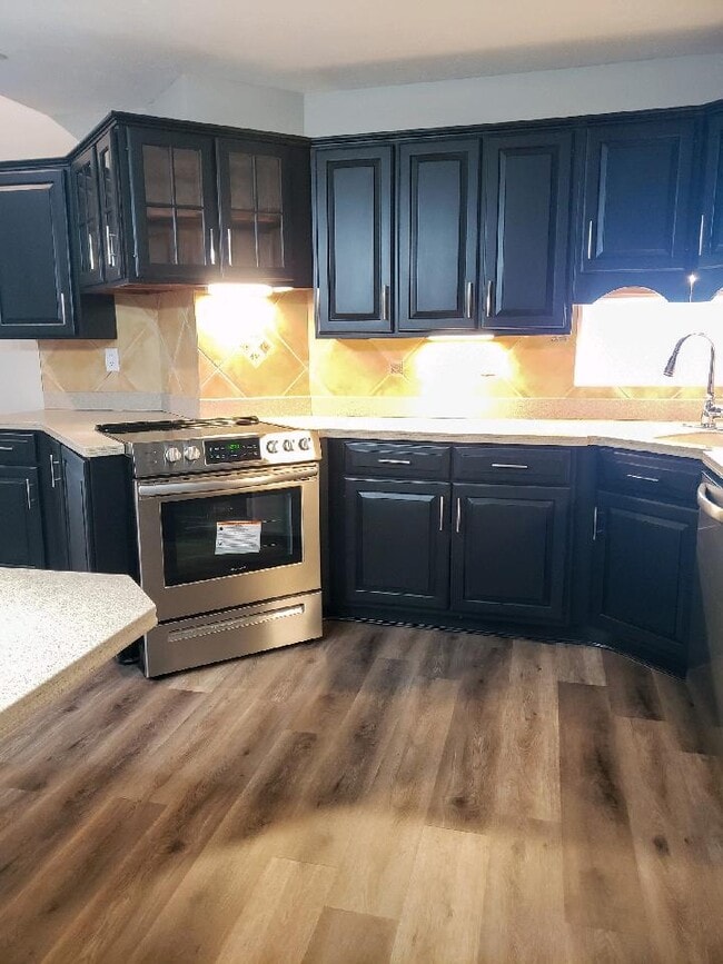 Foto del edificio - 924 Stonebrook Dr