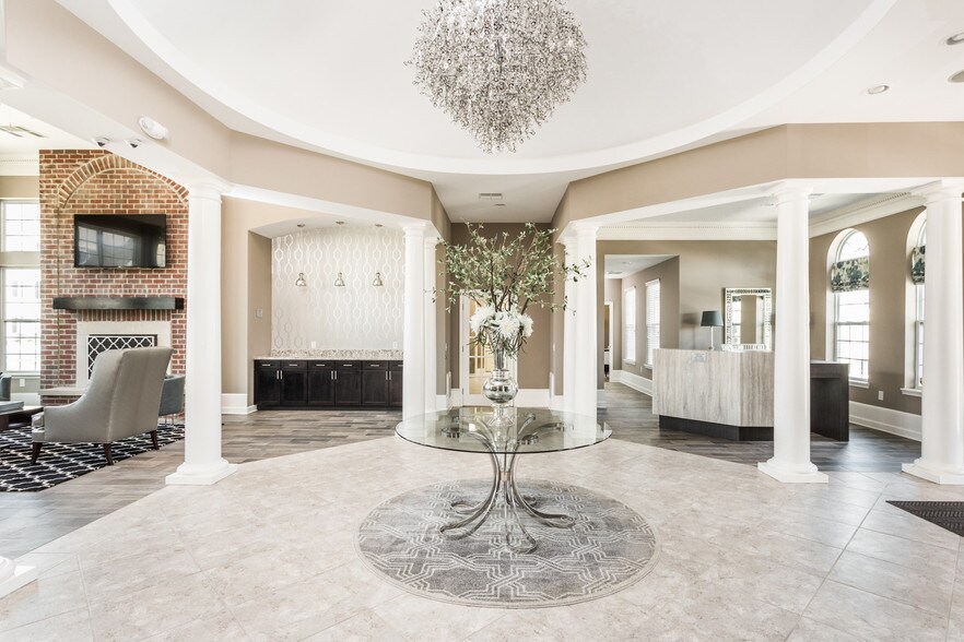 The Avenue at Polaris Apartments Rentals Columbus, OH