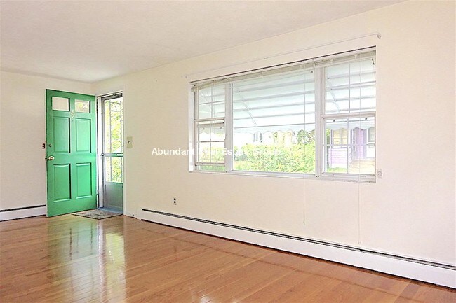 Foto del edificio - 9 Cottage Ave