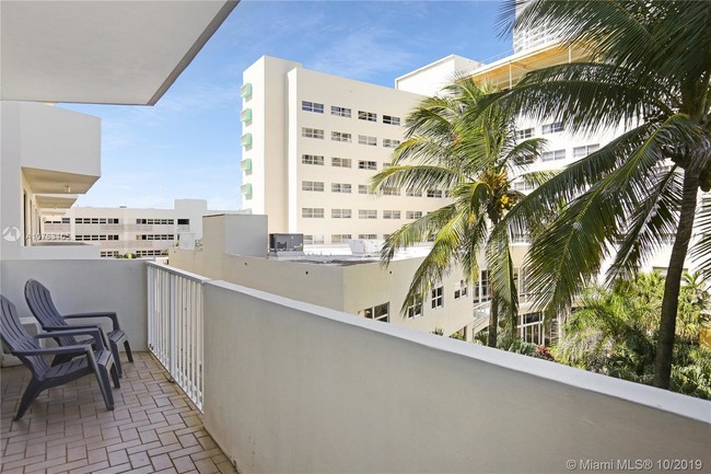 Foto del edificio - 4301 Collins Ave