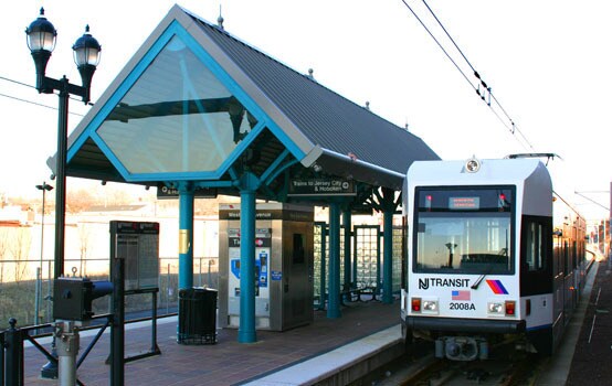 Foto del edificio - 401 Central Ave