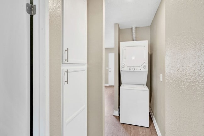 Interior Photo - The Madison
