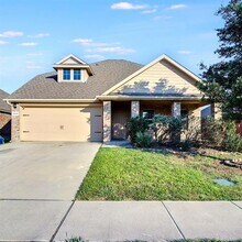 Building Photo - 1340 Levi Ln