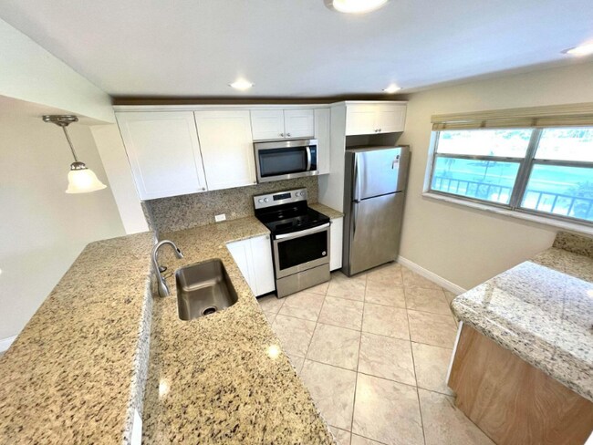 Building Photo - 3755 Via Poinciana