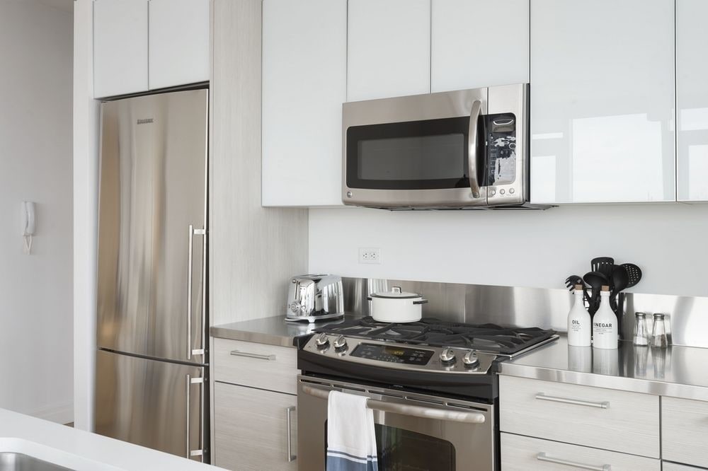 Primary Photo - 549 W 54th St