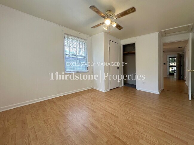 Foto del edificio - 3317 Jones St