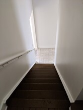 Building Photo - 1033 Euclid Ave Building Photo - 1033 Euclid Ave