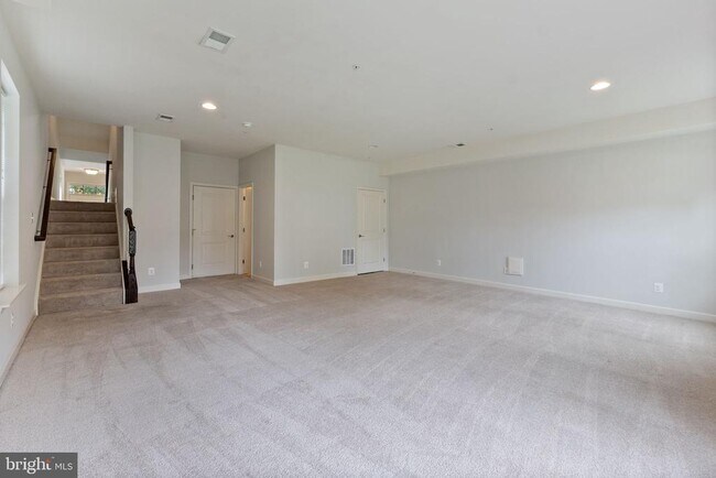 Foto del edificio - 302 Black Sky Ln