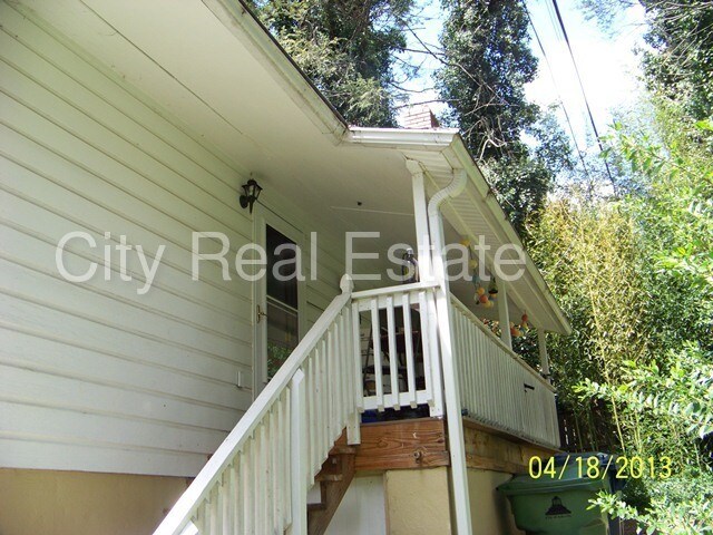 Primary Photo - 46 Norwood Ave