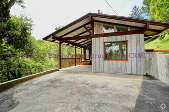 Building Photo - 10 Herrera Ct