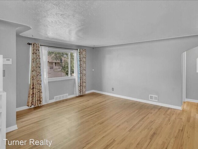 Foto del edificio - 3 br, 2 bath House - 5022 Perry Street