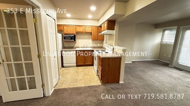 Building Photo - 353 E Missouri Ave