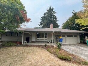 Building Photo - 201 NE 126th Ave
