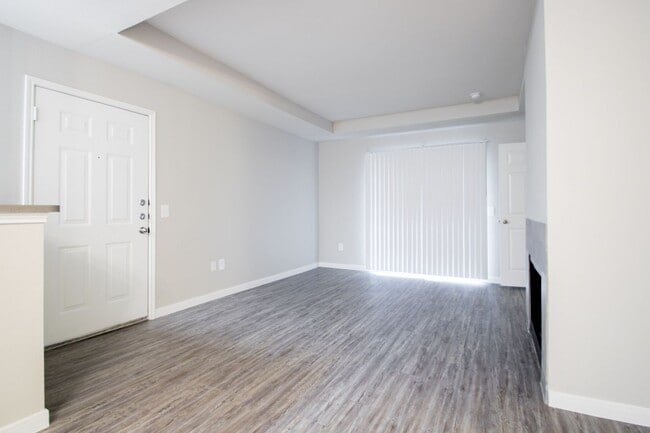 Interior Photo - Wyndham Apartments