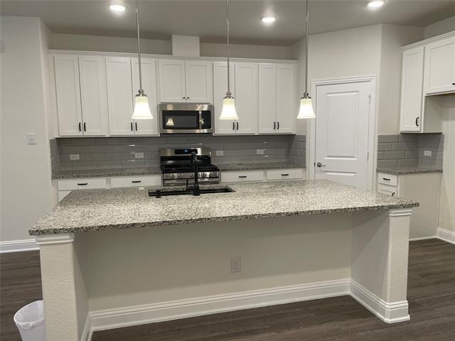 Building Photo - 124 Peach Orchard Ln