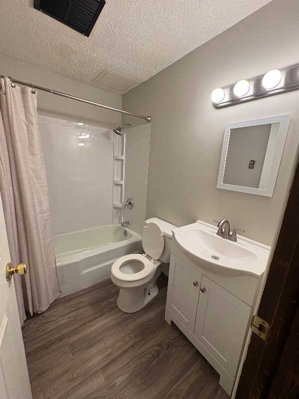 Foto del edificio - 1339 Diana Pl NW