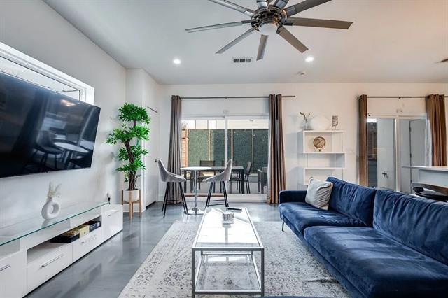 Foto del edificio - 130 Cisco