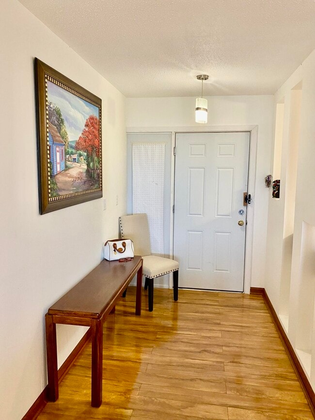 Building Photo - 1750 NE 191st St