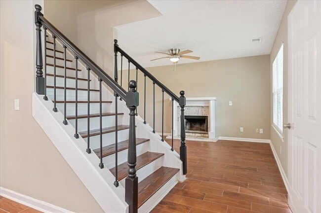 Building Photo - 5 Bowsprit Ct