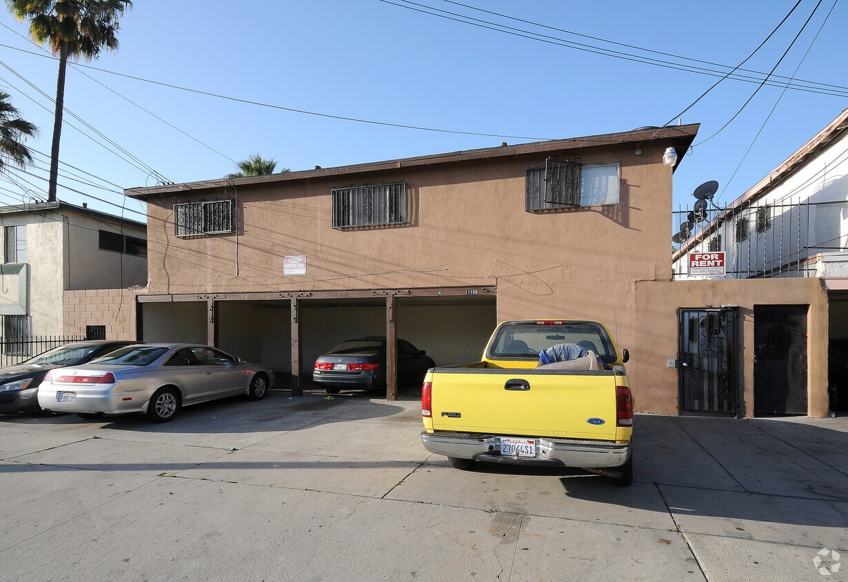 Building Photo - 11106 E Bonwood Rd