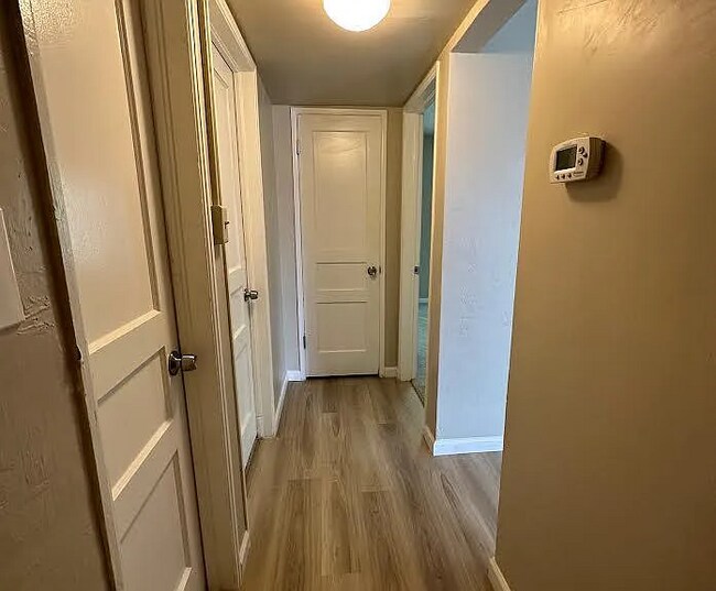 Foto del edificio - 416 E Linden St