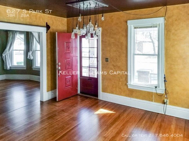 Building Photo - 3 bedroom in Springfield IL 62704