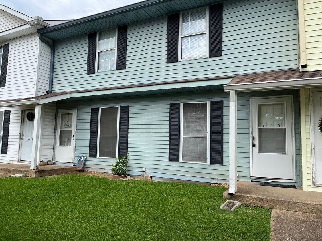 Primary Photo - Timber Cove Townhomes