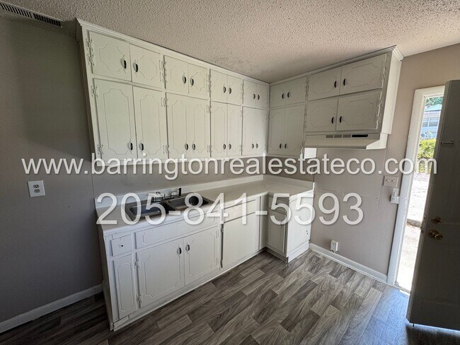 Foto del edificio - 1613 26th St Ensley