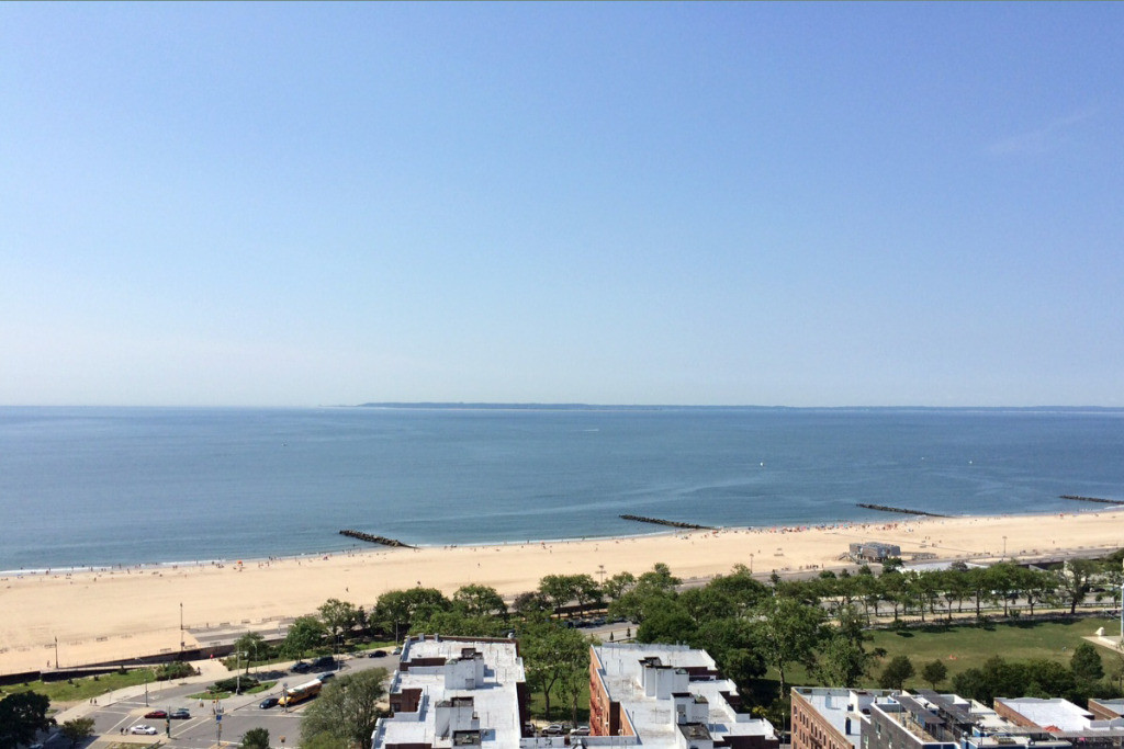 Foto principal - 3000 Ocean Pkwy