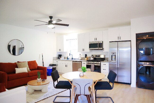 Foto del edificio - 4205 Mason St