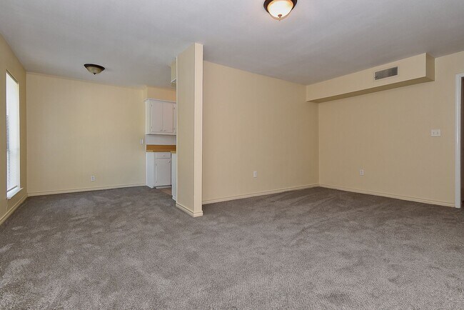 Building Photo - STANFORD.3406 A-B