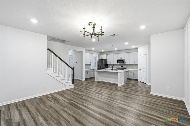 Foto del edificio - 1941 Winston Way