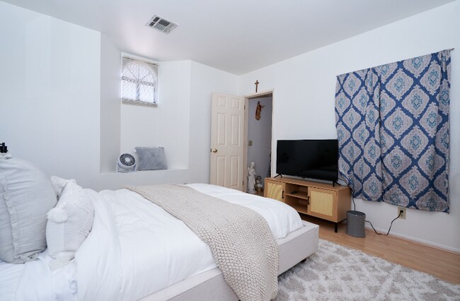 Foto del edificio - 14616 Vía El Camino