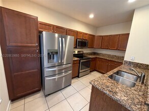 Building Photo - 9441 SW 172nd Ave