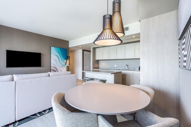 Foto del edificio - 2723 Hallandale Beach Blvd