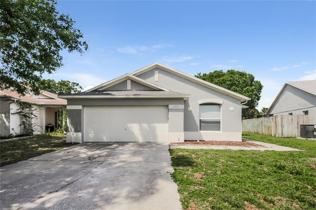 Primary Photo - 1235 Whitewood Way