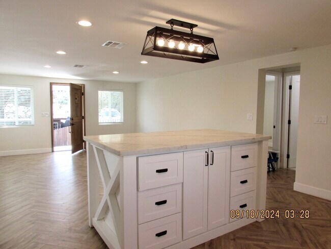 Completely remodeled - 9232 Applegate Ter