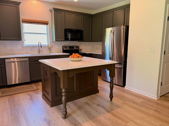 Foto del edificio - 512 Devencroft Ridge E